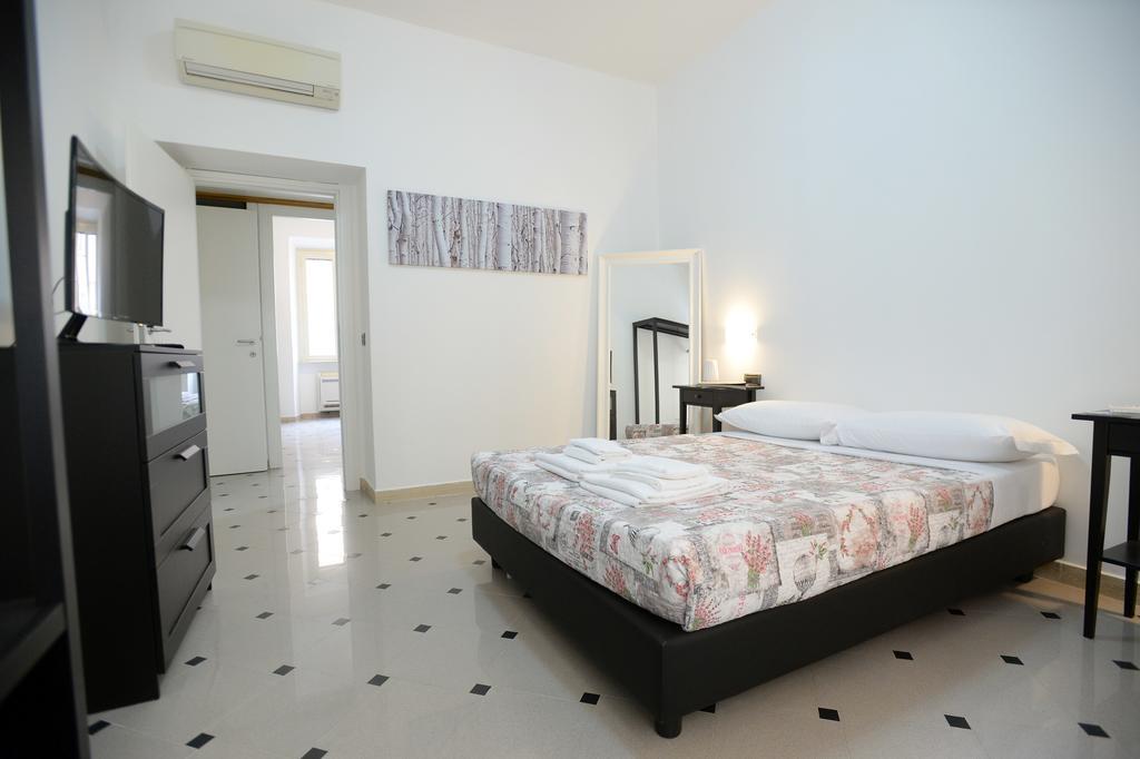 Casa Andrew Apartment Rome Bagian luar foto