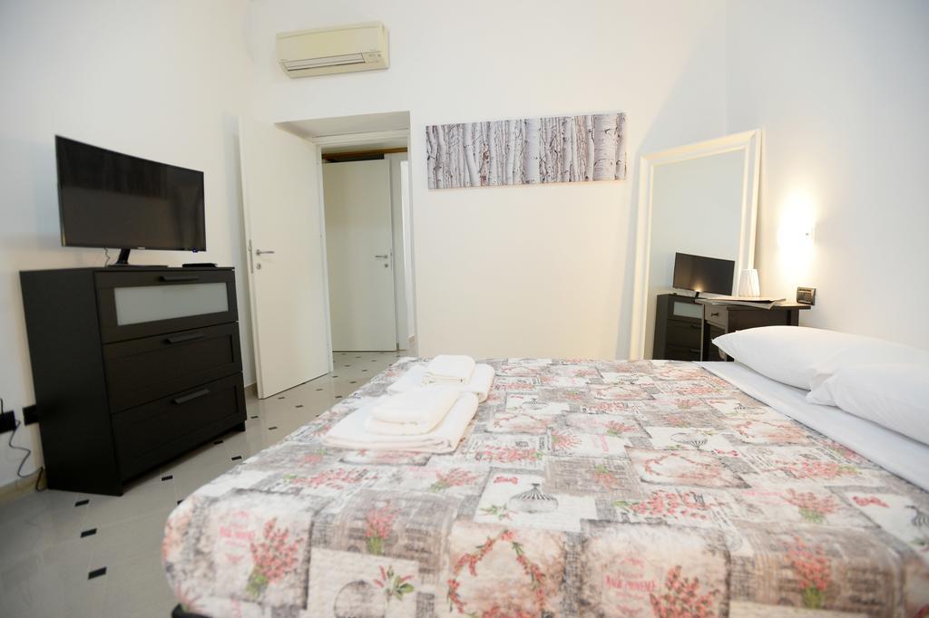 Casa Andrew Apartment Rome Bagian luar foto